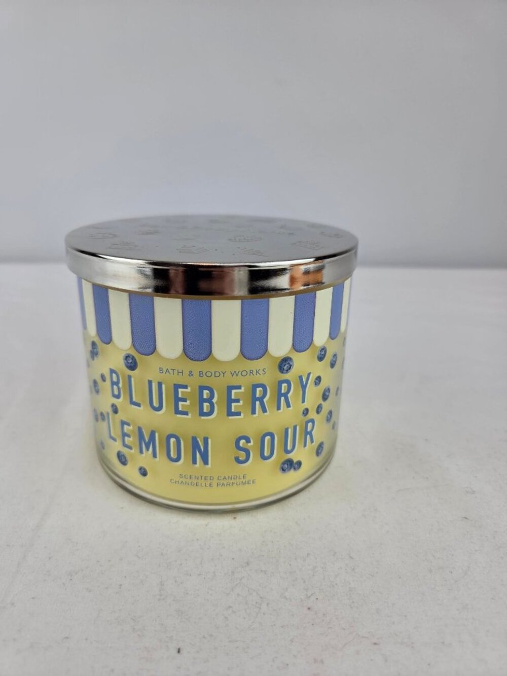 Bath & Body Works Blueberry Lemon Sour 3-Wick Candle 14.5 oz NEW
